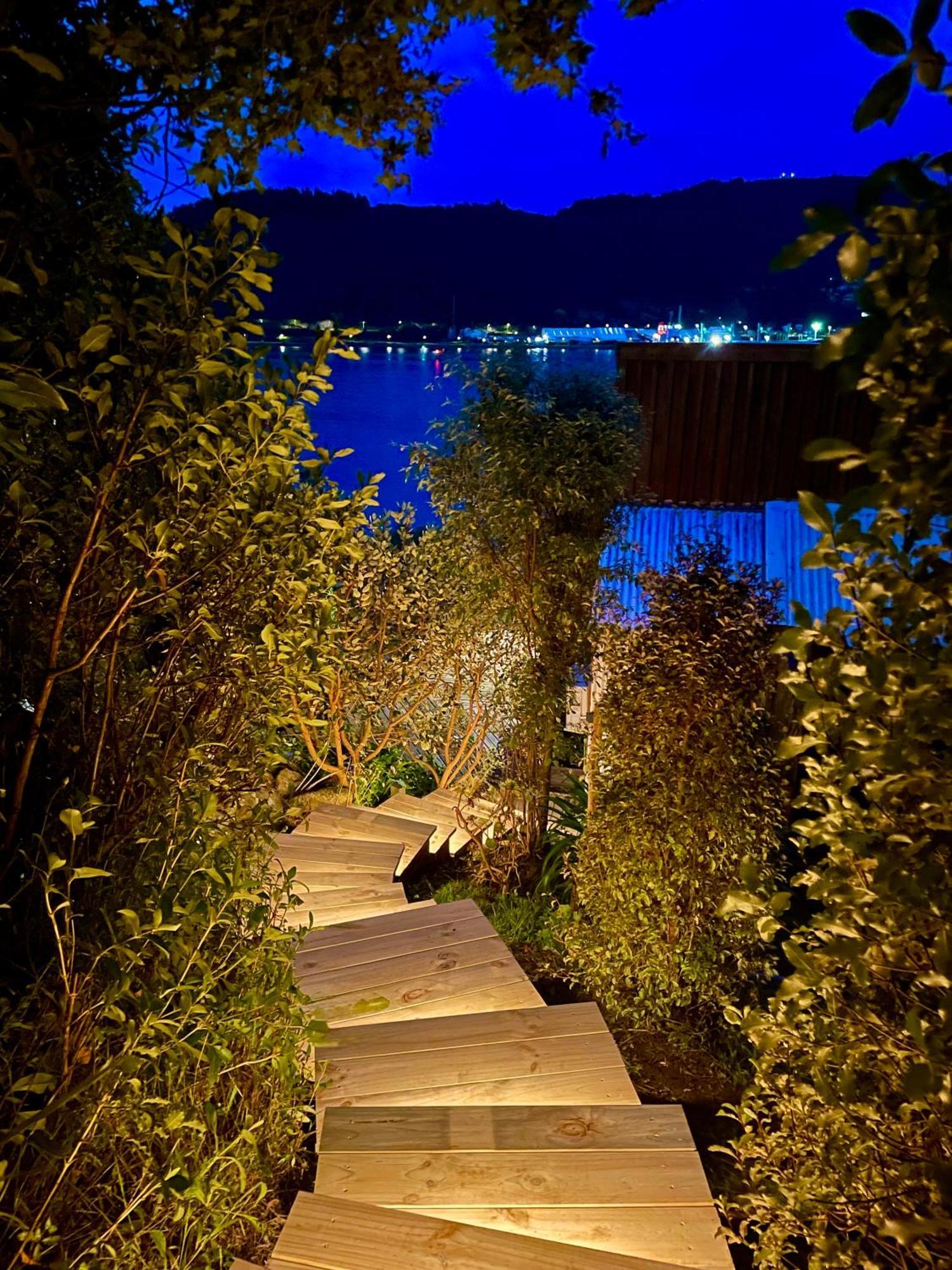 The Cove Cabin - Your Quiet Escape Dunedin Luaran gambar