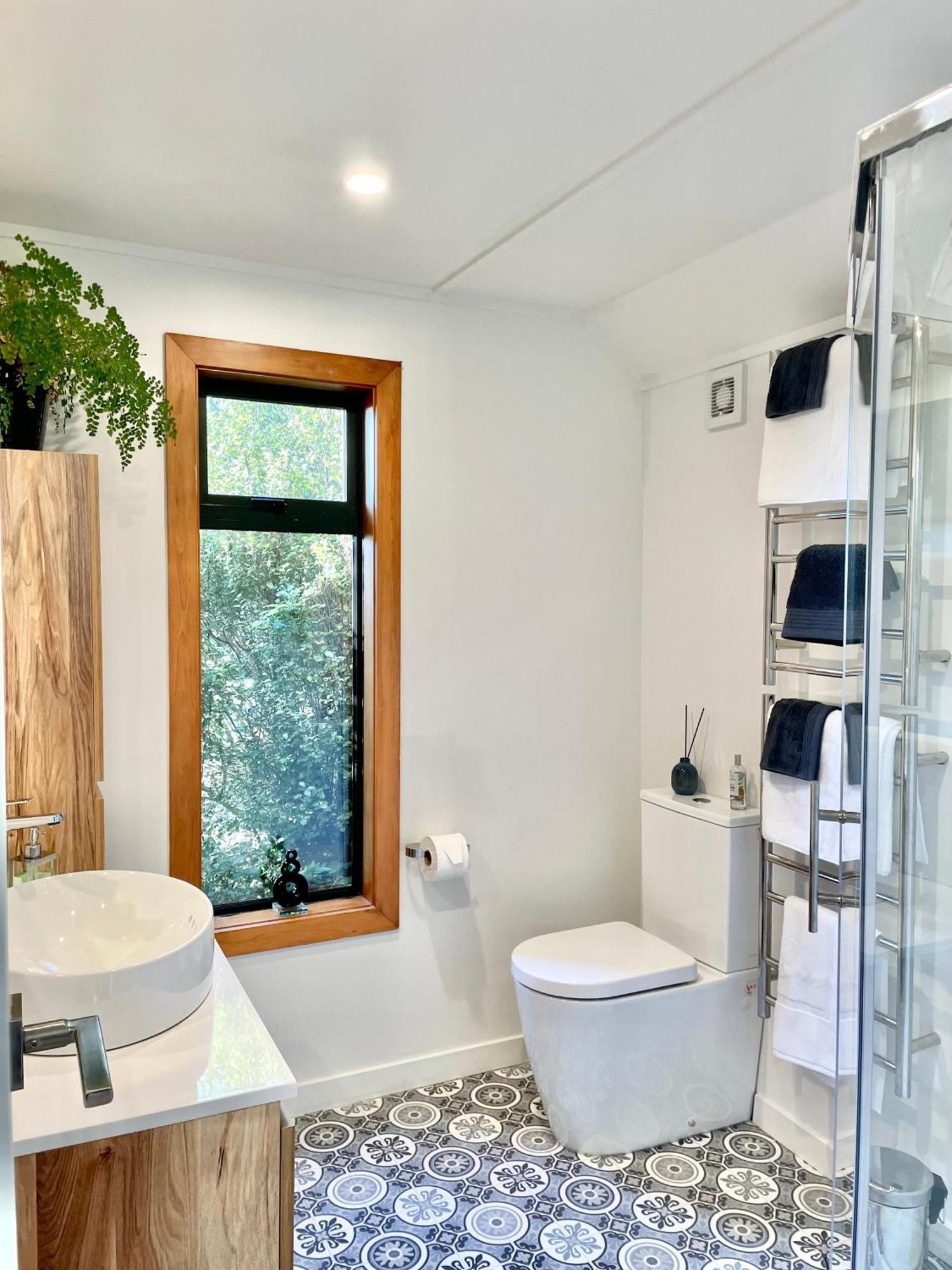 The Cove Cabin - Your Quiet Escape Dunedin Luaran gambar
